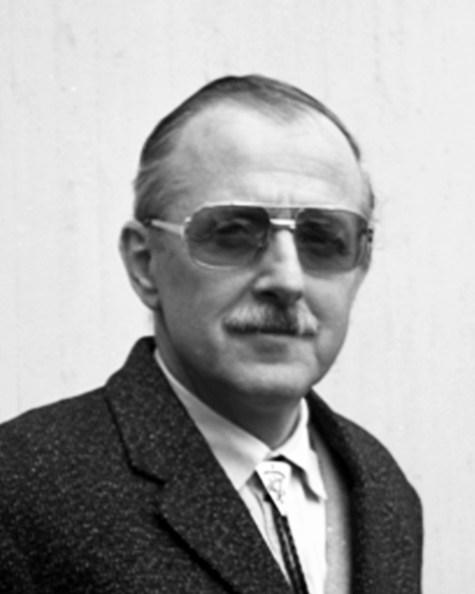 Peter F. Suter, Dr Med Vet, PhD